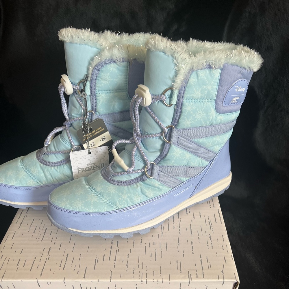 Sorel Disney Frozen girl boots